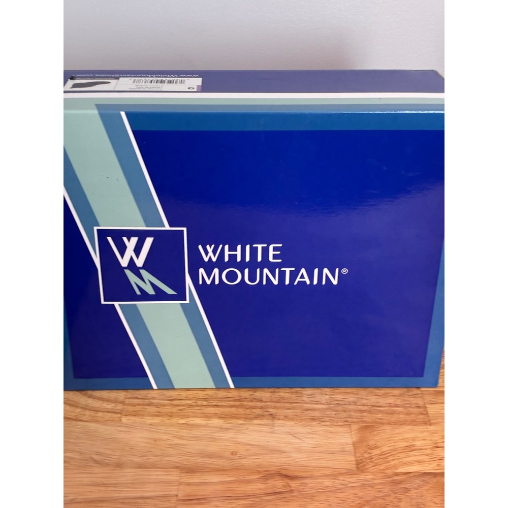 White Mountain Auburn Navy Suede Leather Lace Up Ankle Lug Booties - Size 9 - Picture 11 of 14